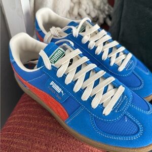 PUMA Men's Blue and Orange Sneakers